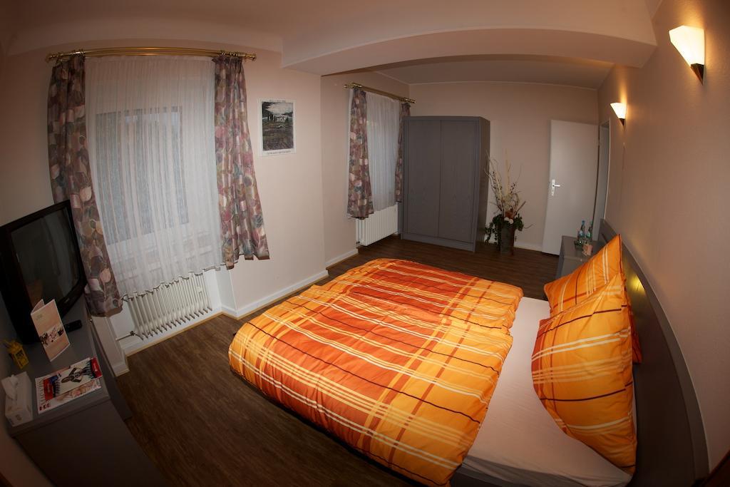 Auberge Du Chateau Stadtbredimus Rom bilde